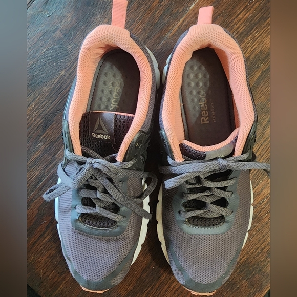 REEBOK Hex Affect Women's Size 7.5 running walking athletic shoes. Comfortable😍 - Picture 5 of 7